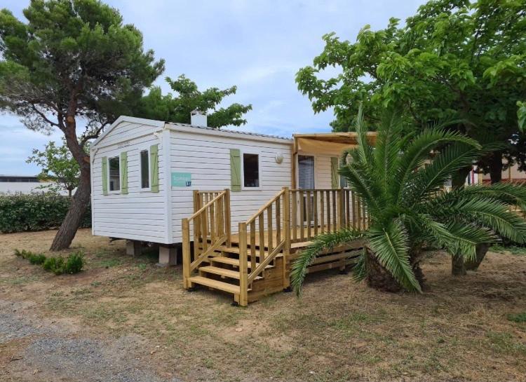 Mobil Home Camping Des 7 Fonts Agde Exterior photo
